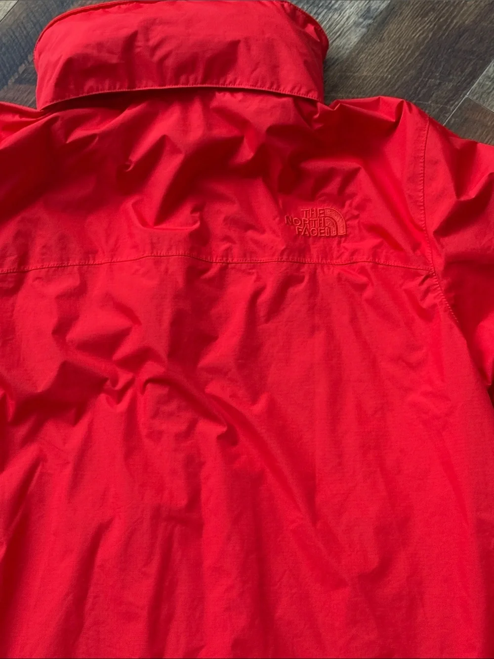The North Face DryVent Hooded Rain Jacket Red Men’s Large